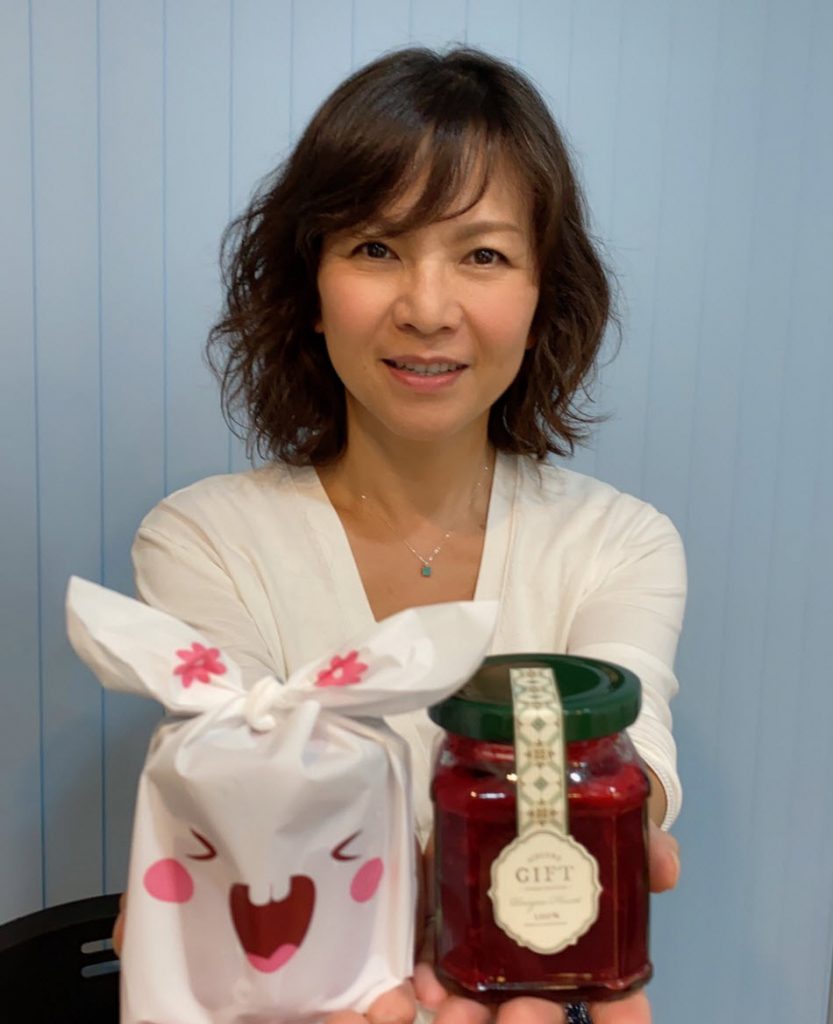 Teresa手作當季洛神花果醬